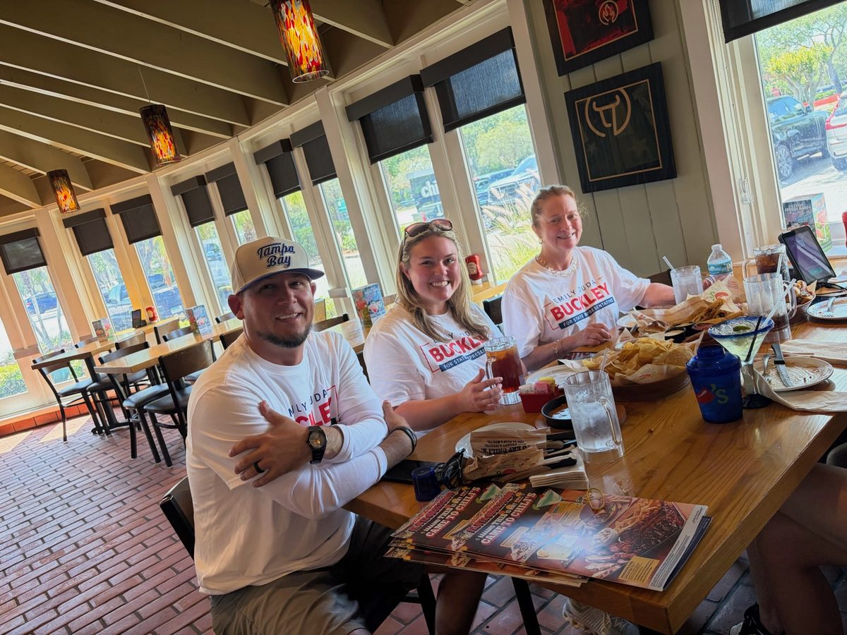 Team Emily volunteers at a campaign meal
